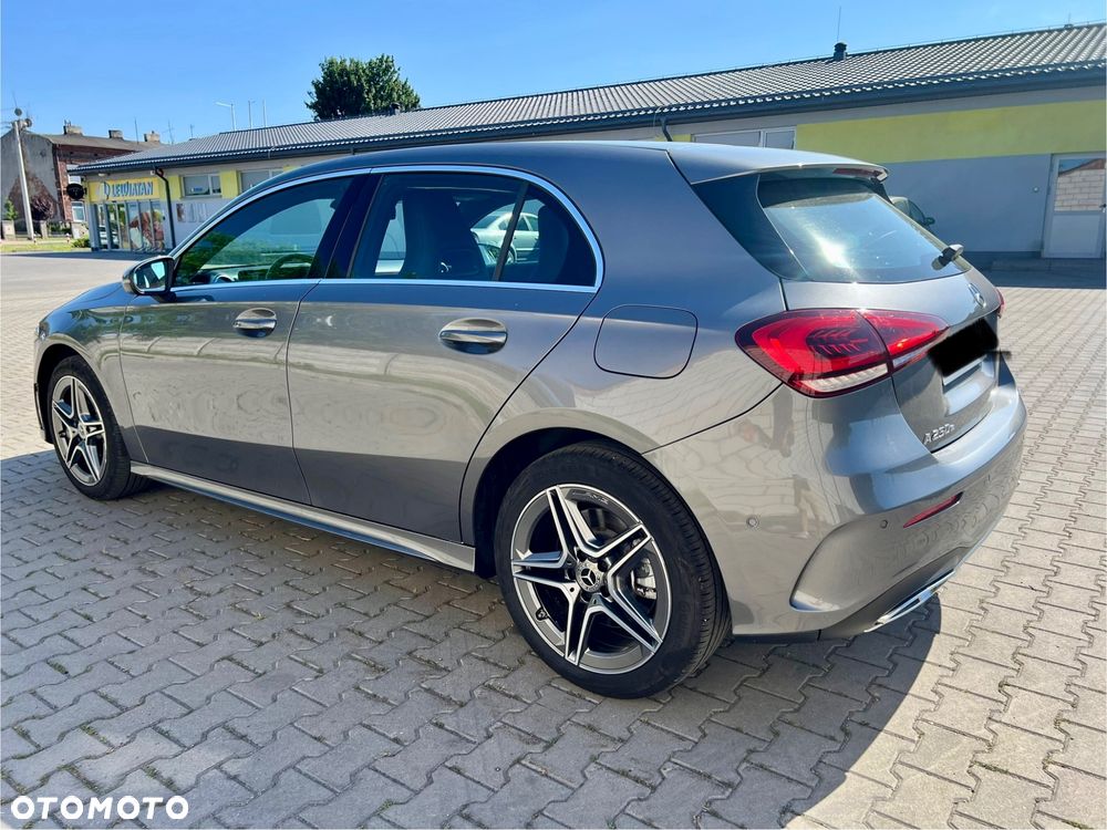 Mercedes-Benz Klasa A 250 e PHEV AMG Line 8G-DCT - 16