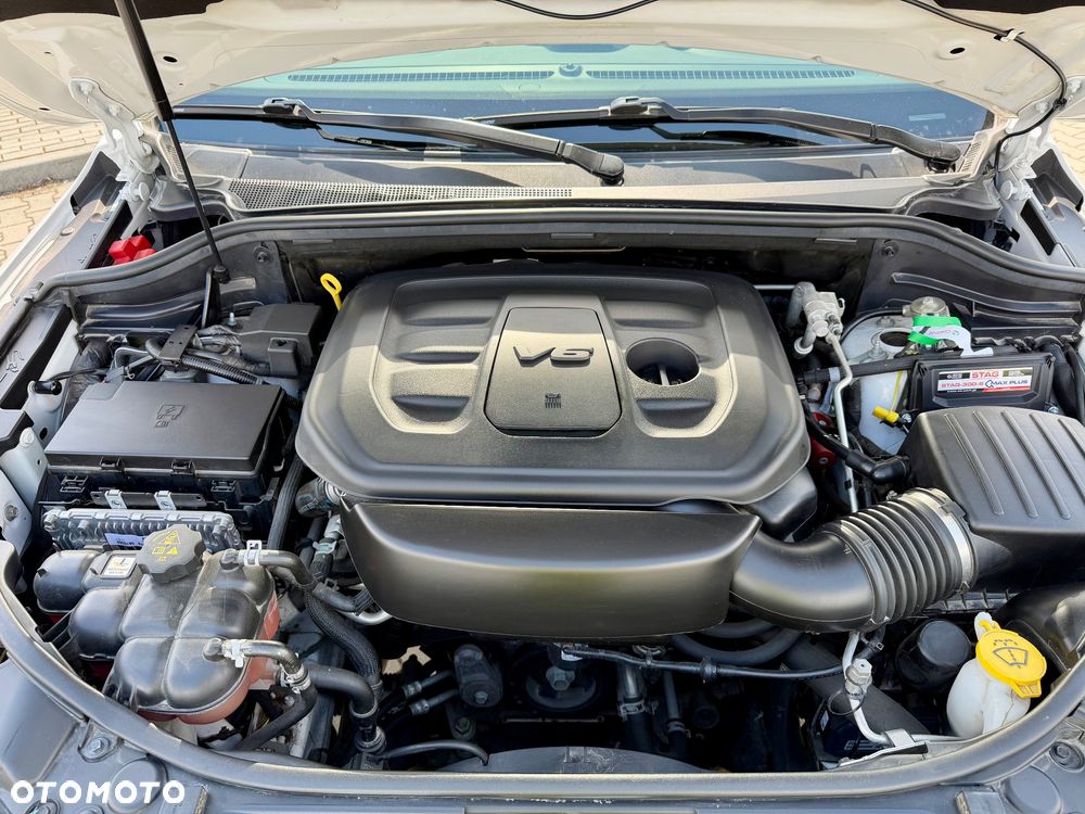 Jeep Grand Cherokee - 12