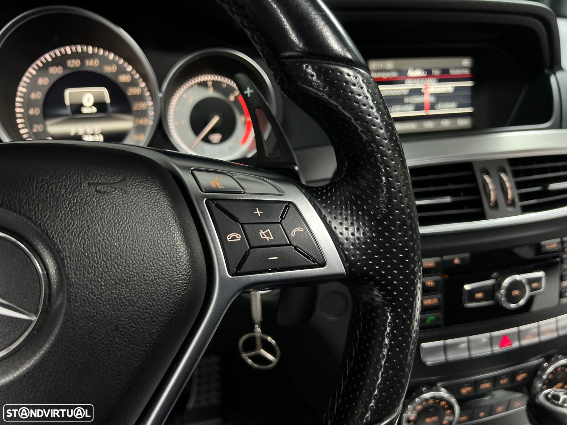 Mercedes-Benz C 220 - 17