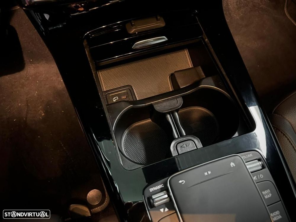 Mercedes-Benz A 250 Limousine - 36