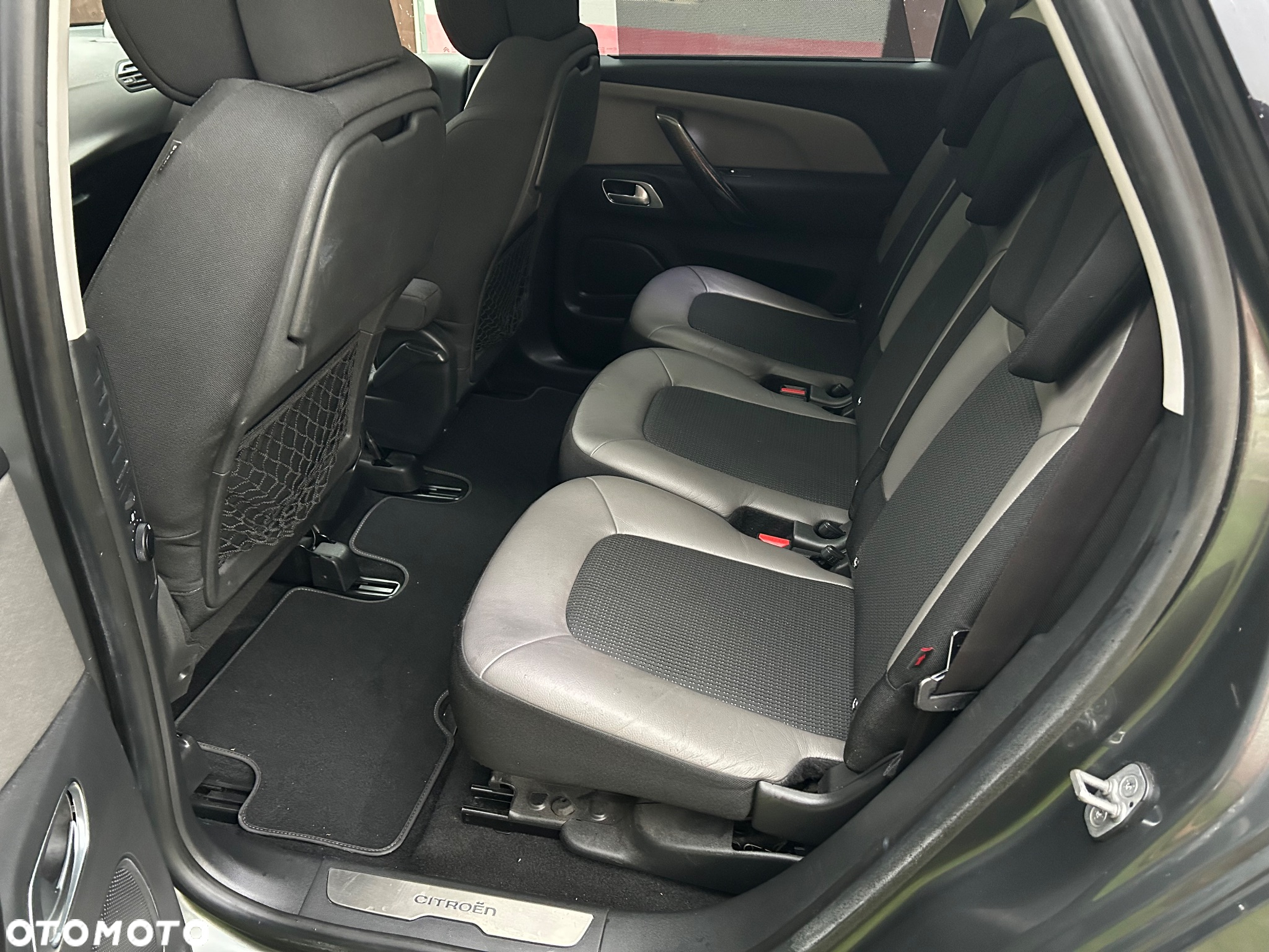 Citroën C4 Picasso e-HDi 115 ETG6 Exclusive - 6