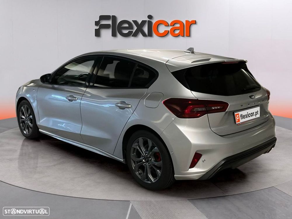 Ford Focus 1.0 EcoBoost MHEV ST-Line X - 3