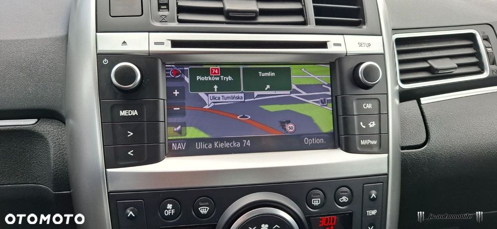 Toyota Verso 2.0 D-4D 5-Sitzer Life - 8