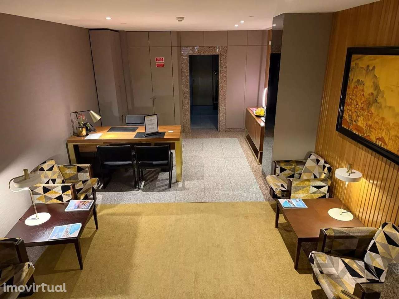 Garagem à venda, na Rua Castilho - Grande imagem: 2/4