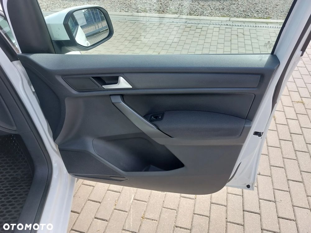Volkswagen Caddy Maxi 2.0 TDI Trendline - 26