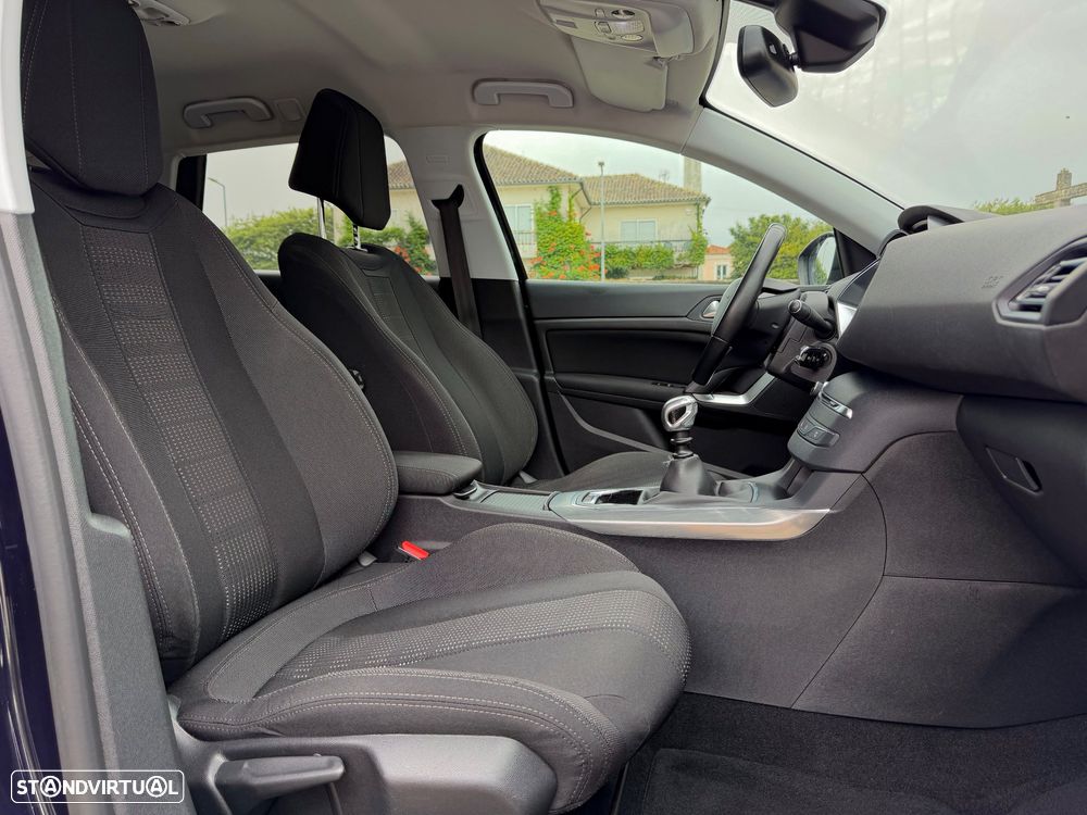 Peugeot 308 1.6 BlueHDi Allure - 10