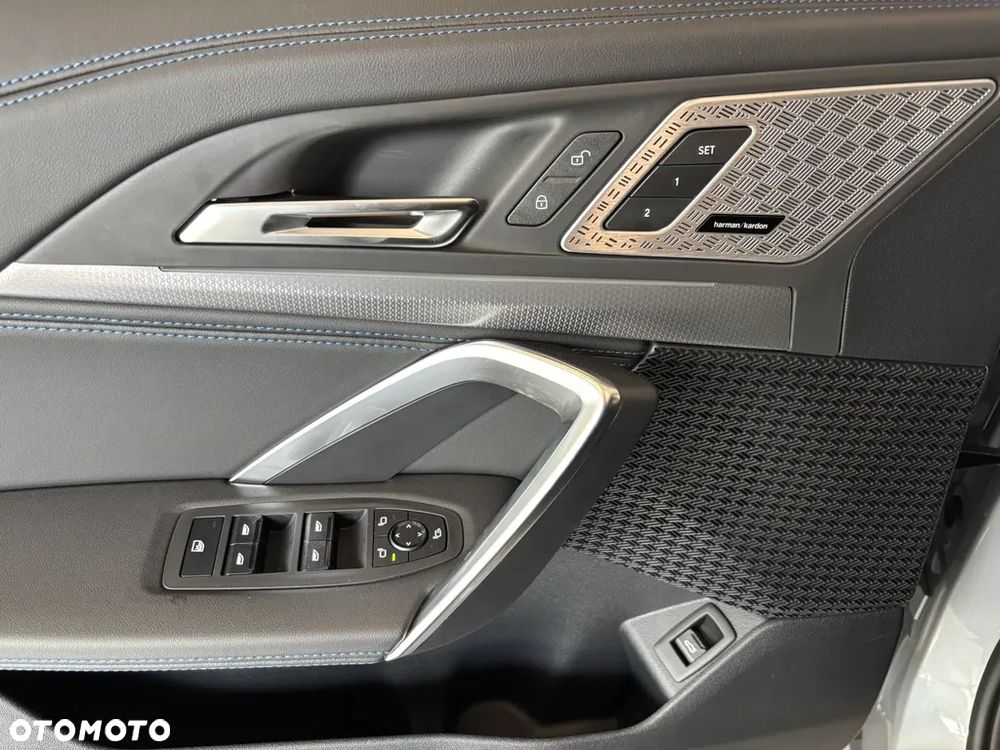 BMW X1 sDrive18d - 8