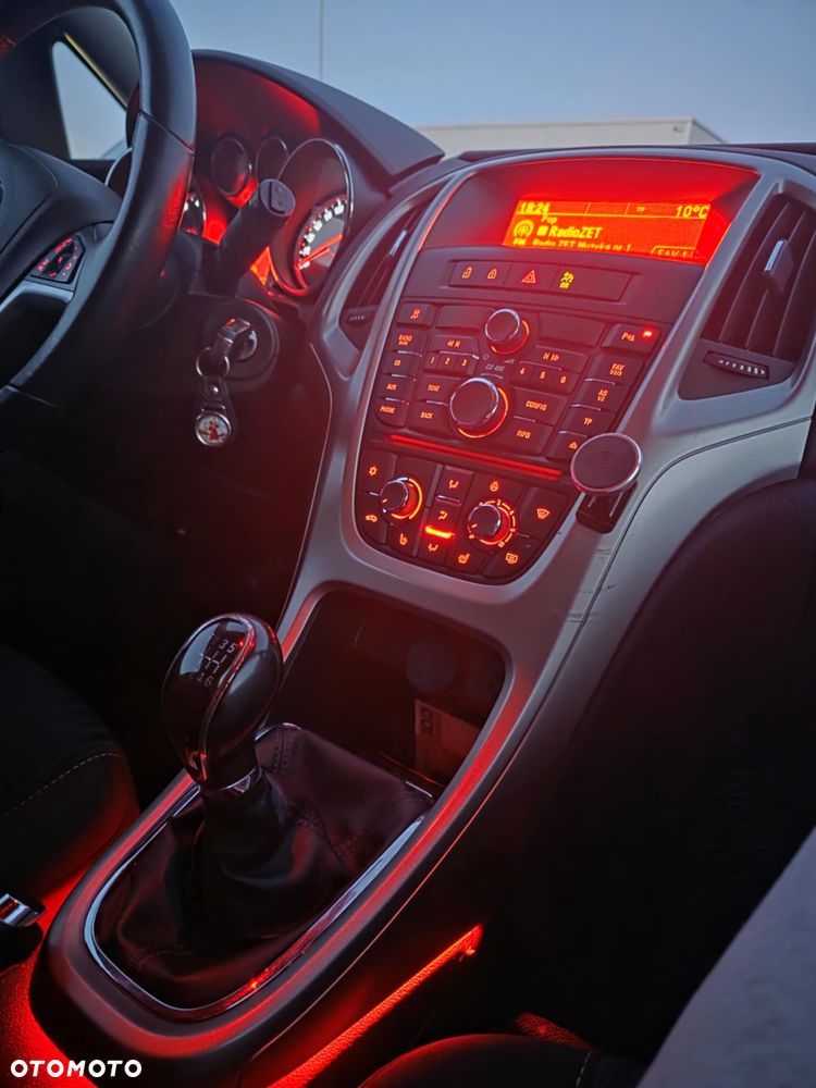 Opel Astra 1.4 Turbo - 7