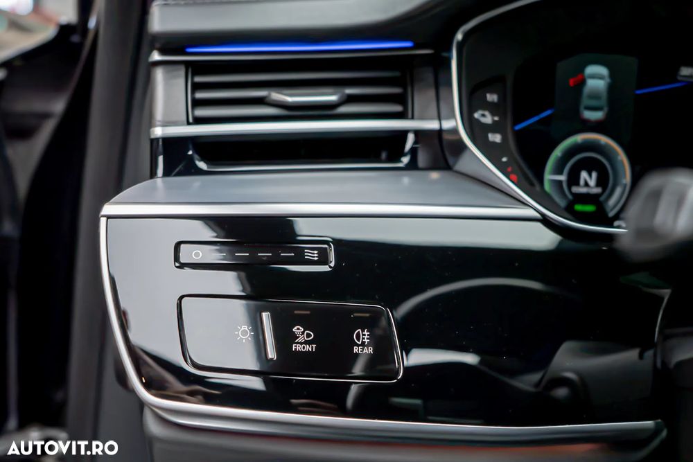Audi A8 60 TFSI e quattro tiptronic - 25