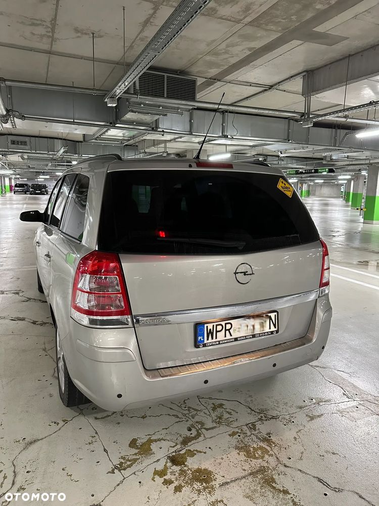 Opel Zafira - 3