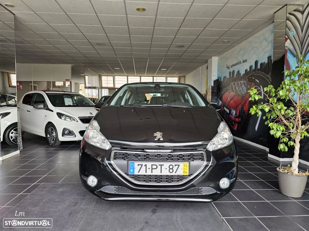 Peugeot 208 1.2 VTi SE Style - 2