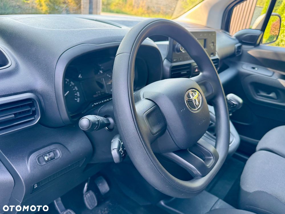 Toyota PROACE city - 13