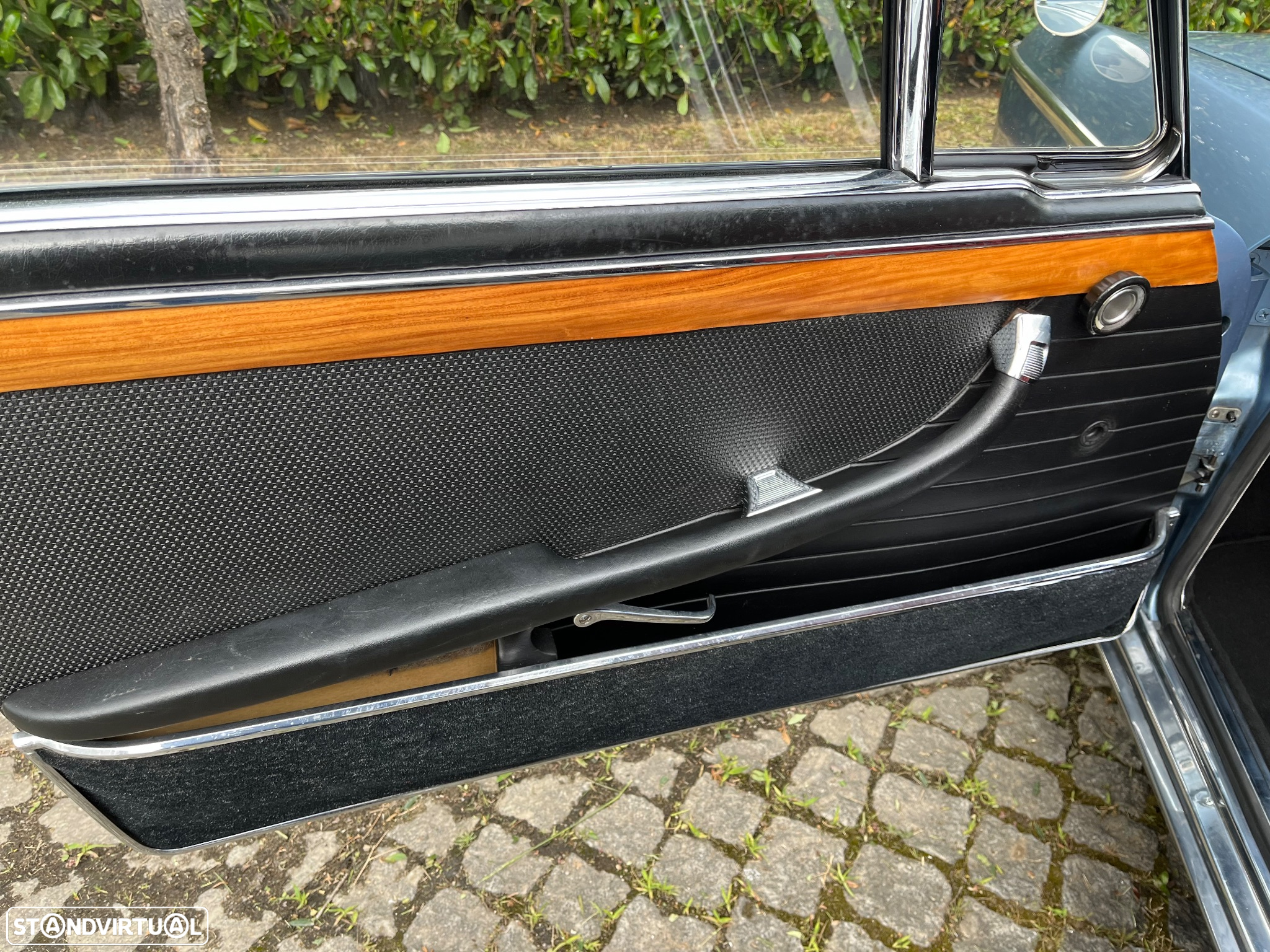 BMW 2000 - 10