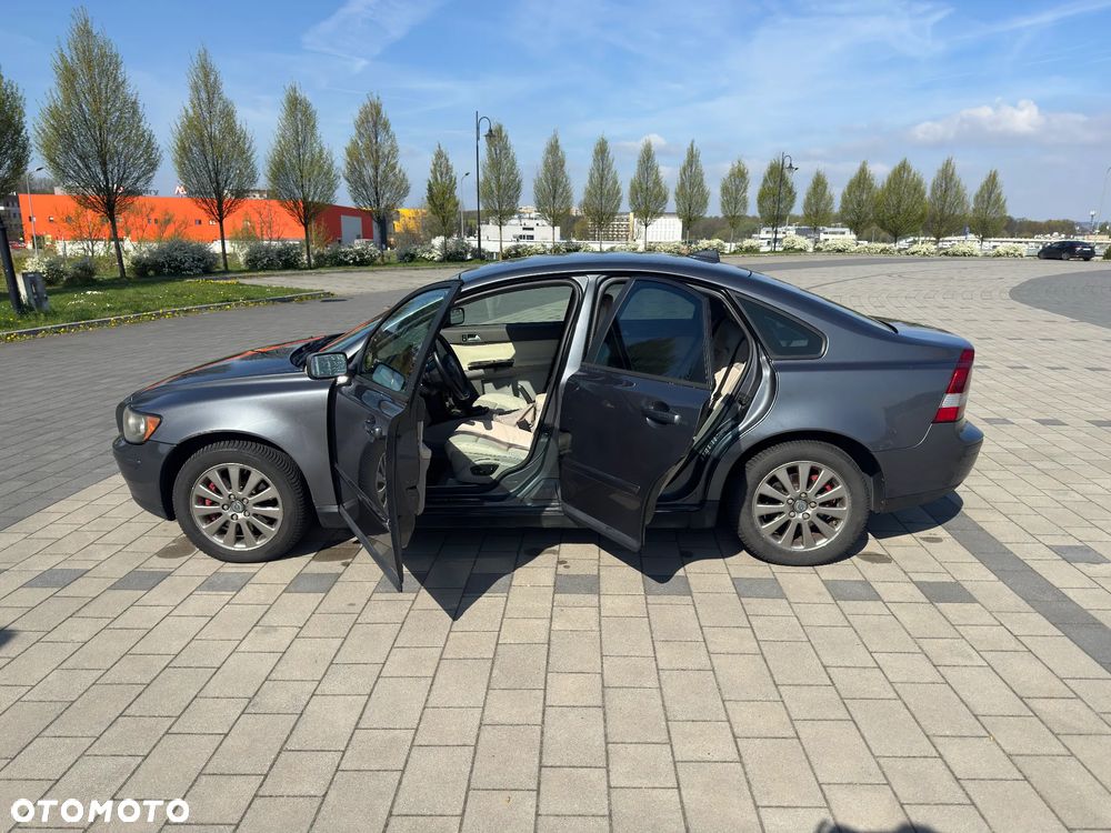 Volvo S40 2.0D Summum - 6
