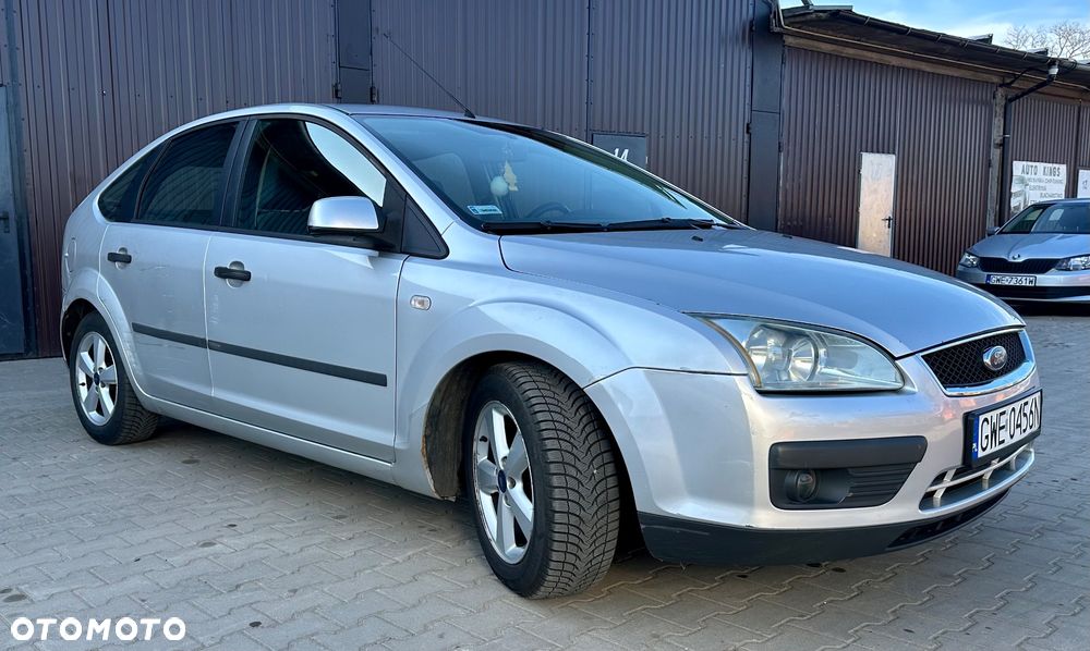 Ford Focus 1.6 TDCi Trend - 6