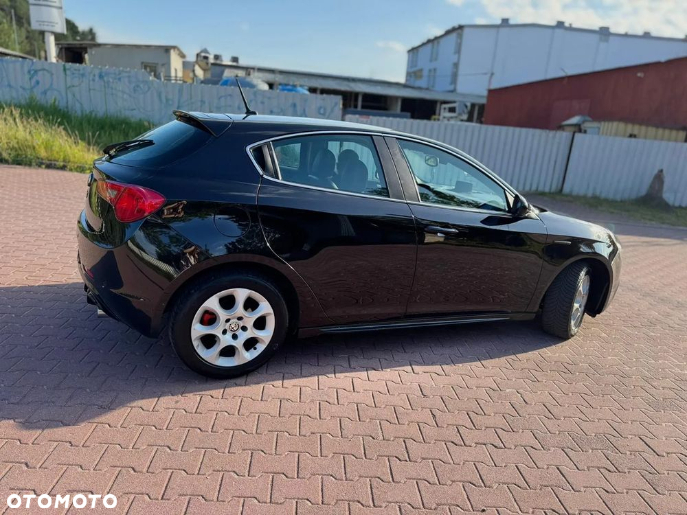 Alfa Romeo Giulietta 2.0 JTDM Veloce - 13