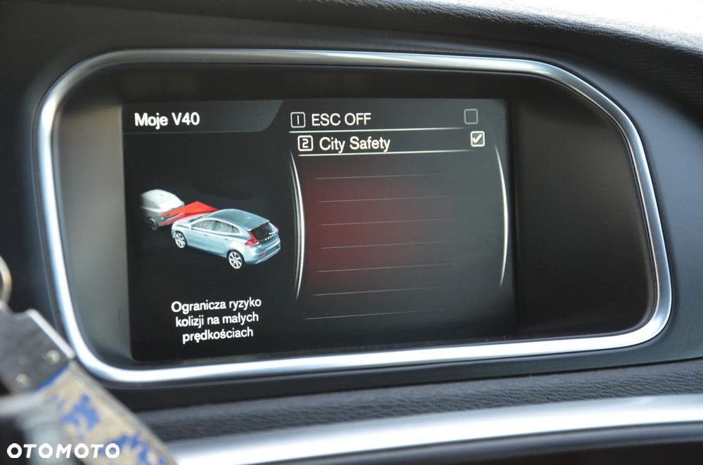 Volvo V40 D2 RDesign - 35