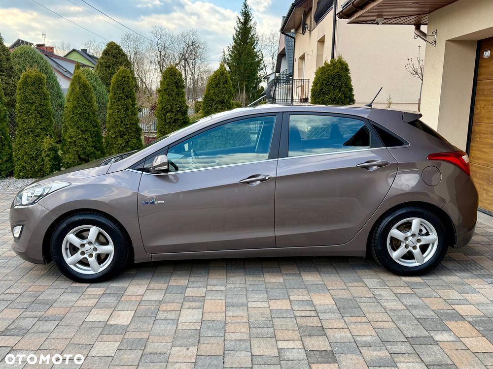 Hyundai i30 1.6 Trend - 3