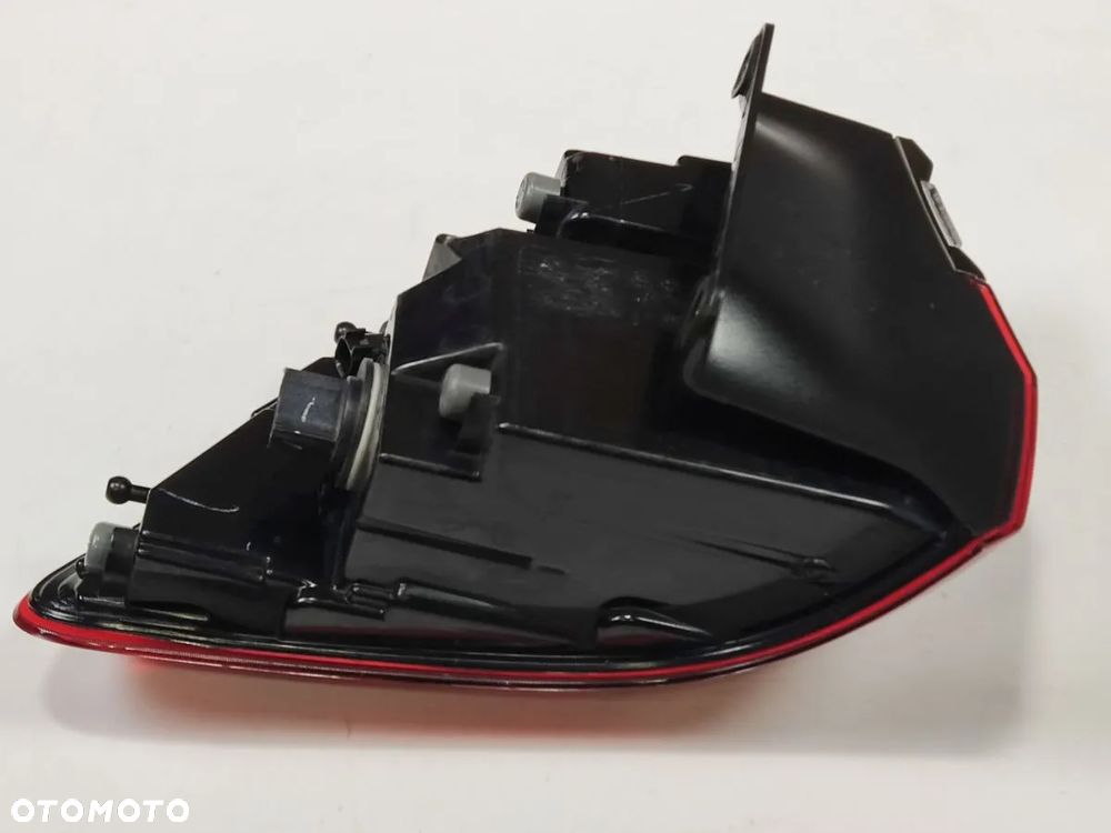 JEEP GRAND CHEROKEE WK2 SRT 16-21r Lampa Tylna Prawa Lewa - 3