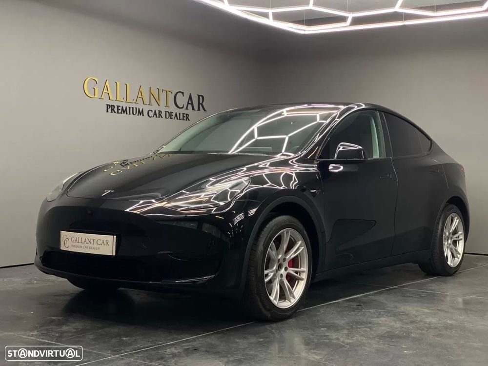Tesla Model Y Long Range RWD - 4
