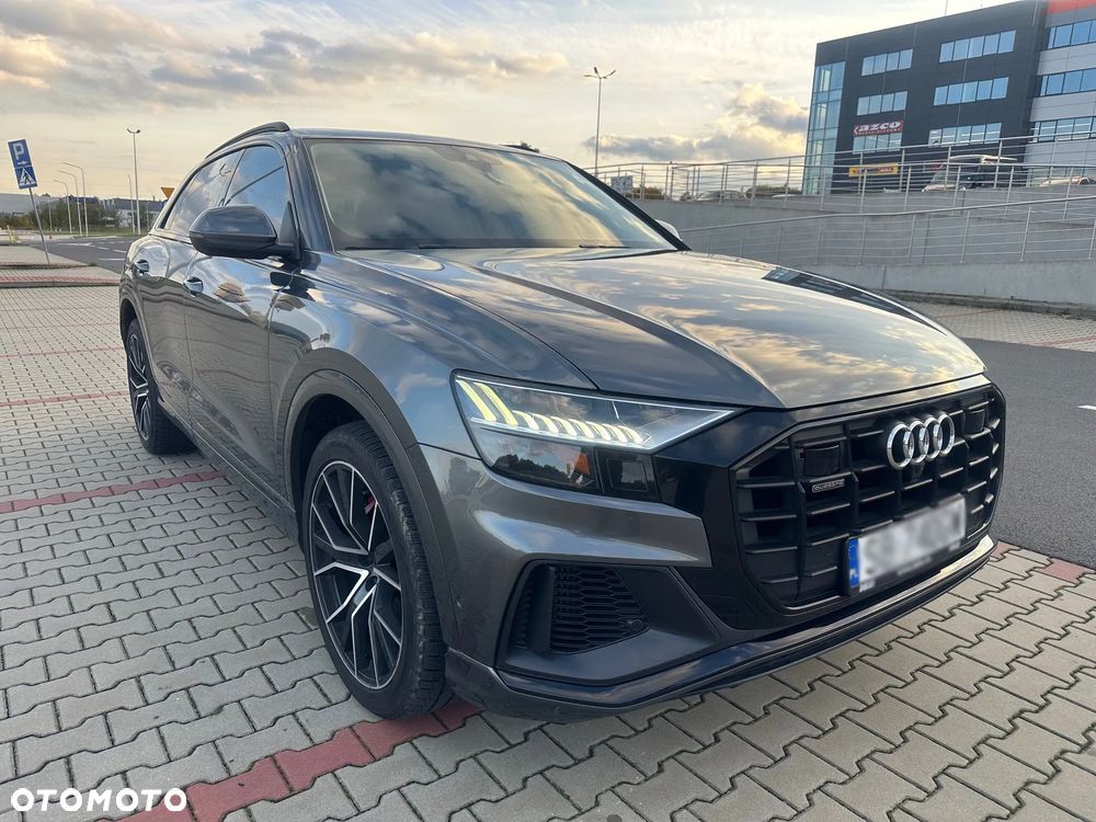 Audi Q8 - 1