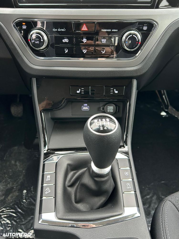 KG Mobility Korrando - 14