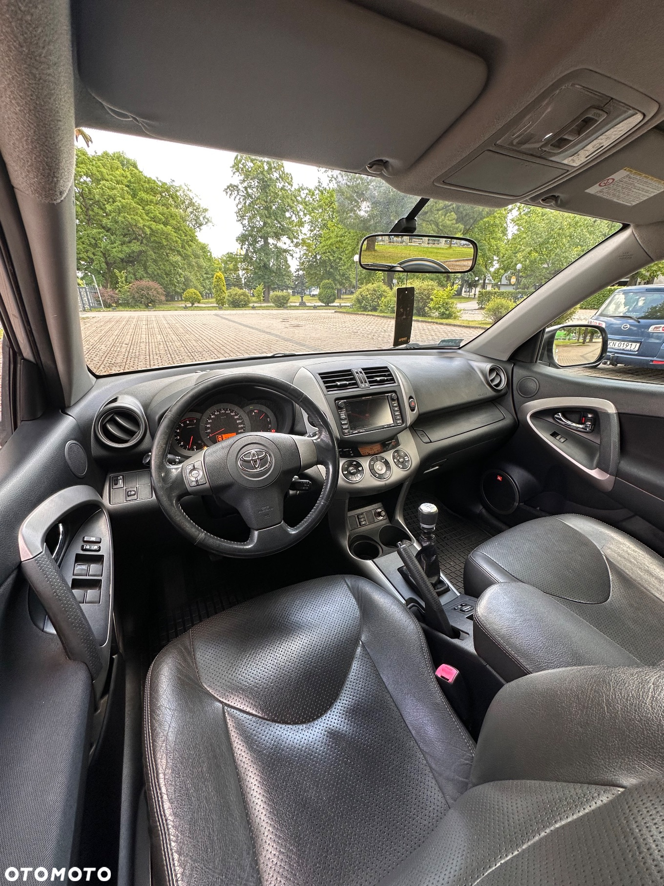 Toyota RAV4 2.2 D-CAT Sol - 27