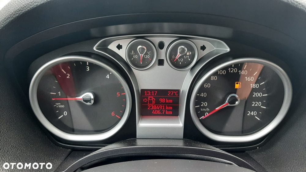 Ford Kuga 2.0 TDCi 2x4 Champions Edition - 13
