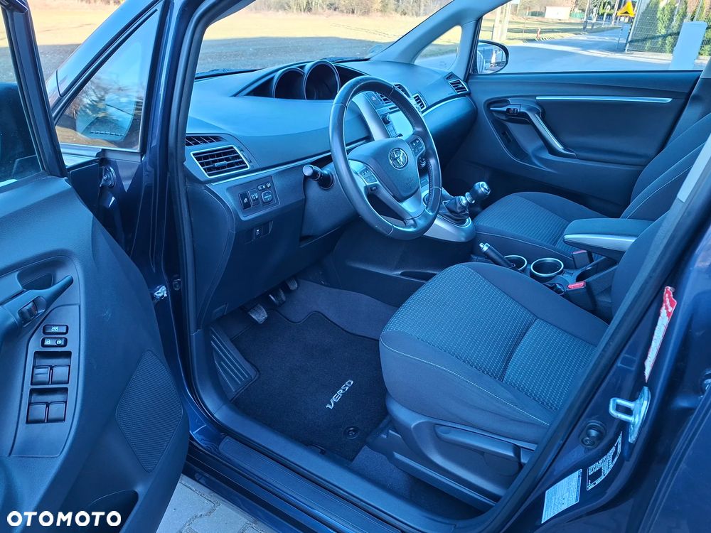 Toyota Verso - 12