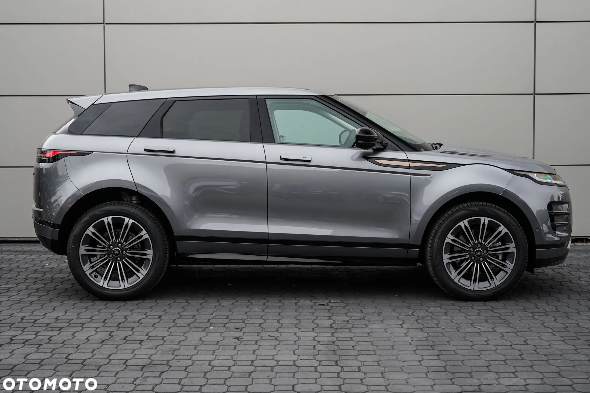 Land Rover Range Rover Evoque - 2