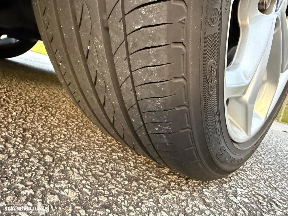 Ford S-Max 2.0 TDCi Trend 7L - 21