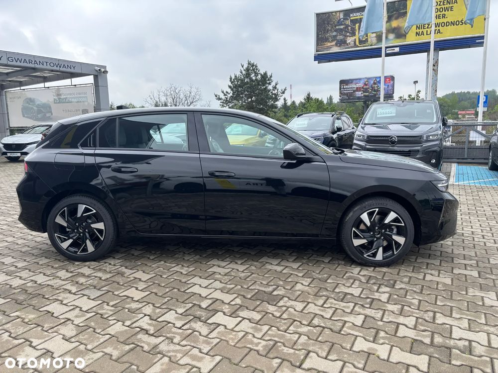 Opel Astra 1.2 T mHEV Business Edition eDTC - 5