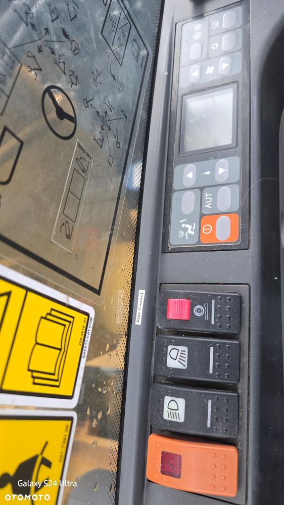 Caterpillar m313d - 9