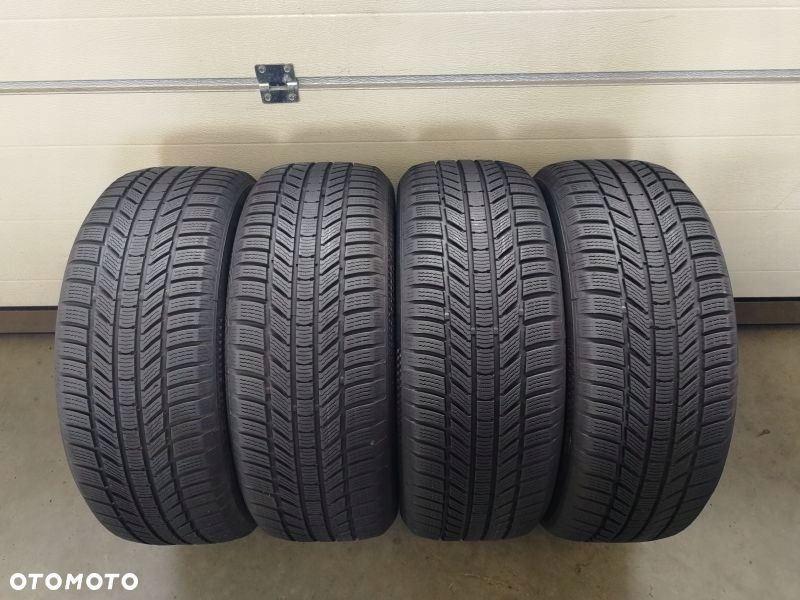 Opony zimowe 235/55 R 17 Continental WinterContact TS870 P - 1