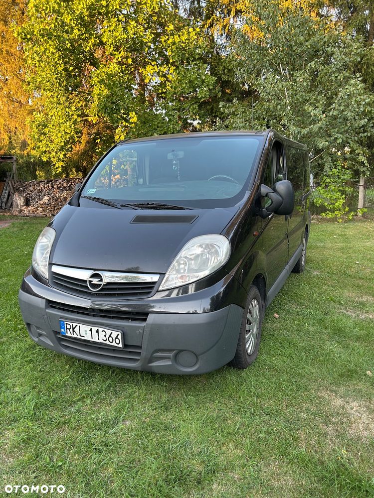 Opel Vivaro - 2