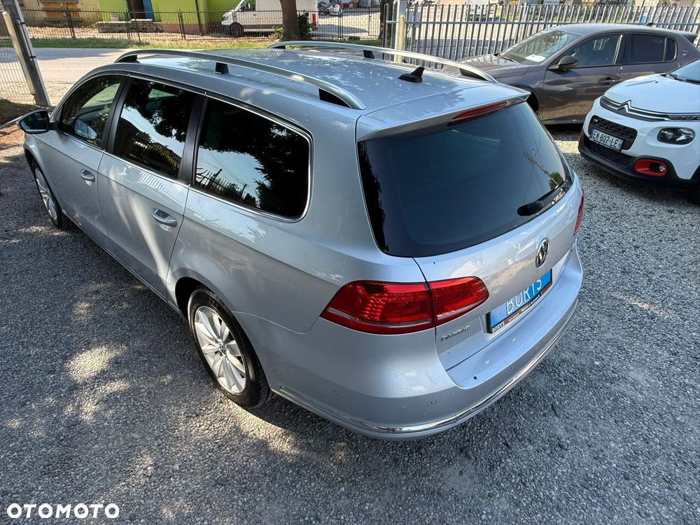 Volkswagen Passat 2.0 TDI 4Motion DSG BlueMotion Tech Highline - 34