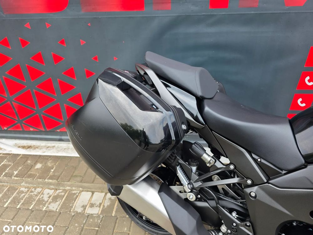 Kawasaki Ninja 1000 SX - 19