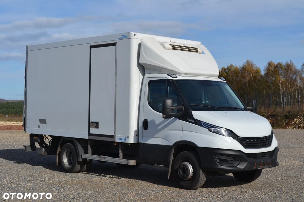 Iveco Daily 72C18 70C18 Chłodnia Izoterma Mroźnia Winda 1000 kg Agregat THERMO KING Carrier Boczne drzwi 8 palet - 1