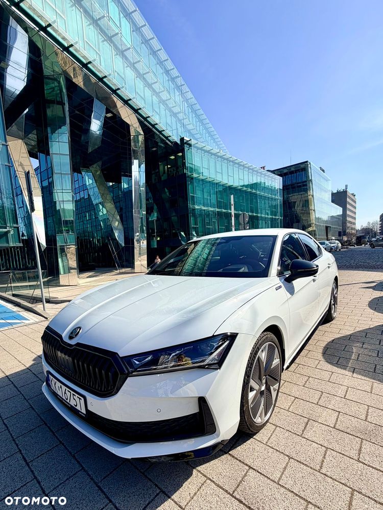 Skoda Superb 2.0 TDI SCR 4x4 Sportline DSG - 23