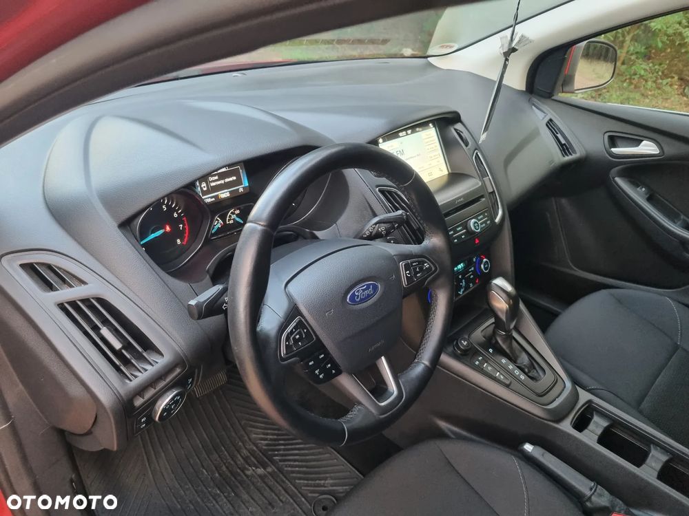 Ford Focus - 11