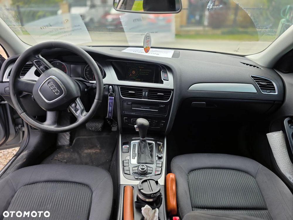 Audi A4 Avant 2.0 TDI Multitronic - 6