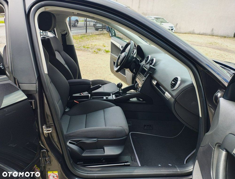 Audi A3 Sportback 1.4 TFSI Attraction - 19