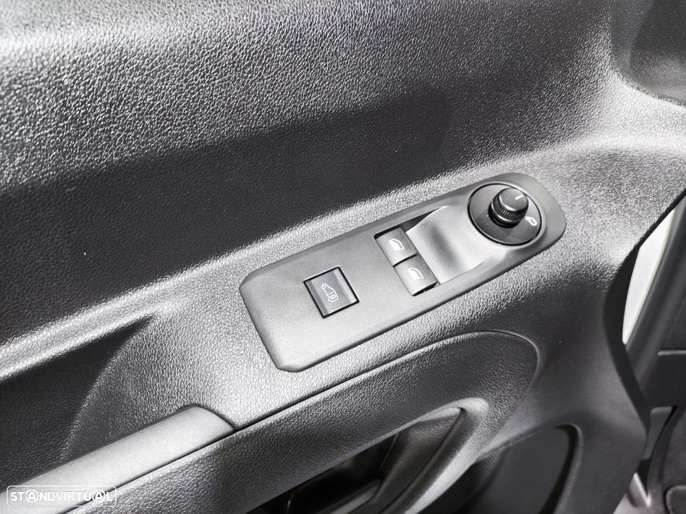 Citroën e-Berlingo 50 kWh M Plus - 8