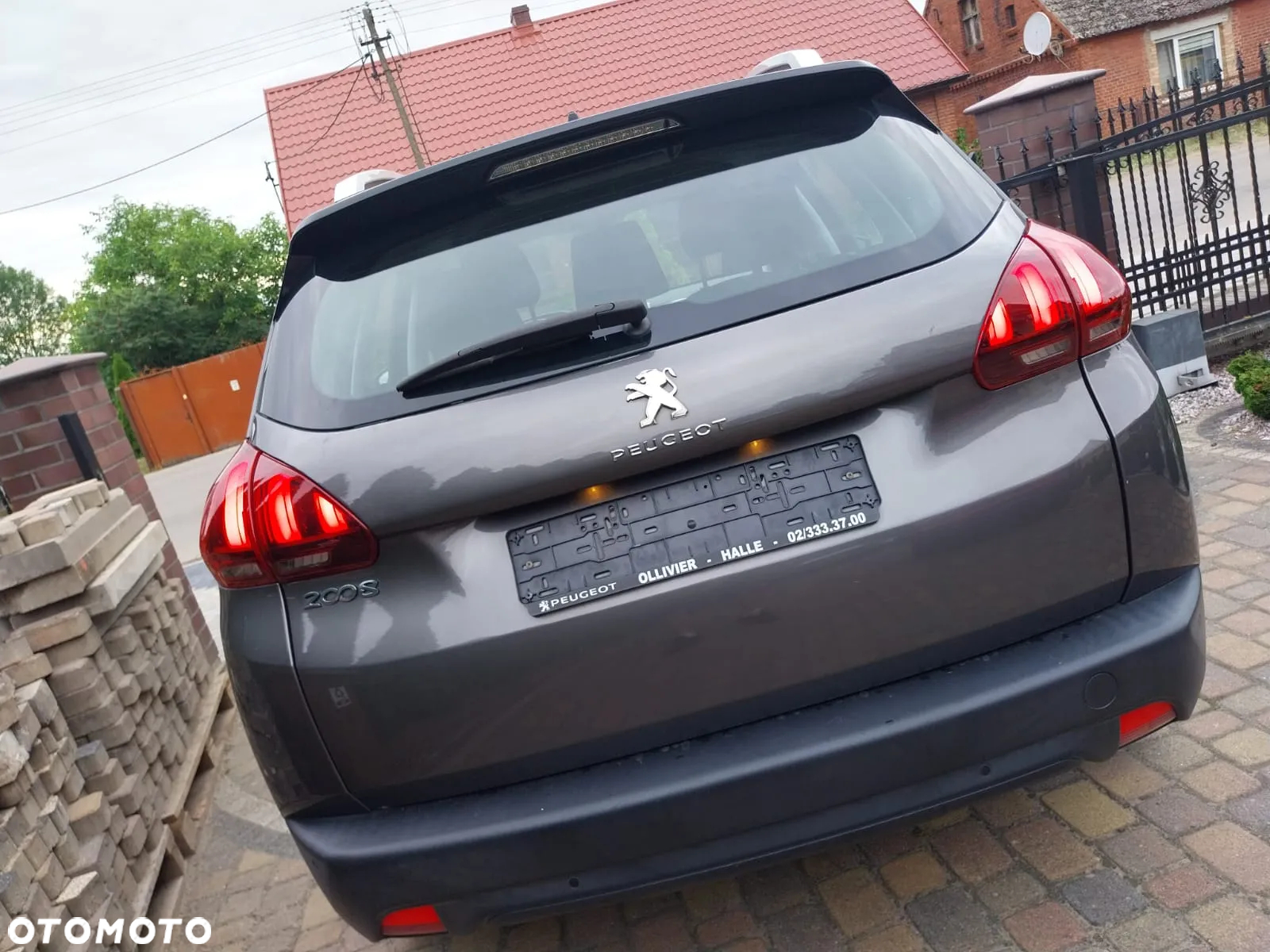 Peugeot 2008 - 21
