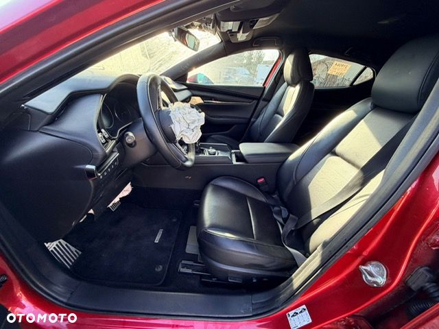 Mazda 3 SKYACTIV-X 2.0 M-Hybrid SELECTION - 18