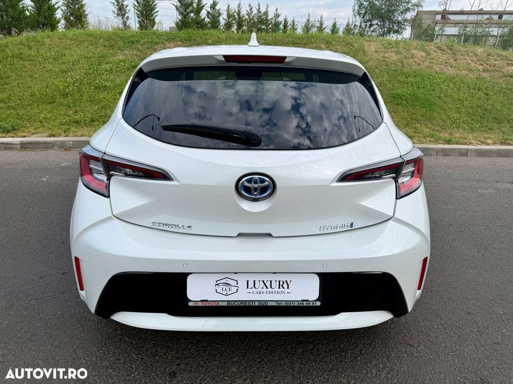 Toyota Corolla - 4