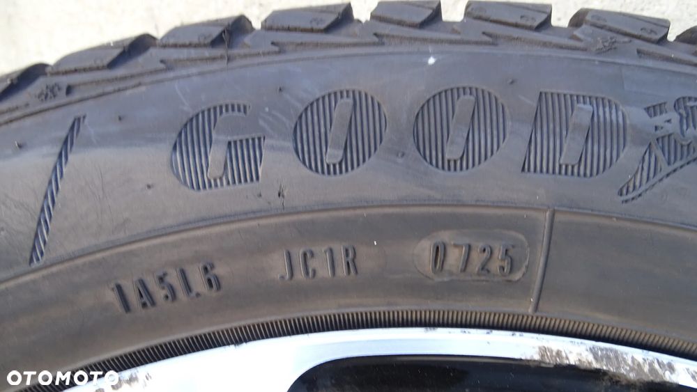 TOYOTA AYGO X - felga 5Jx17 ET40 4x100 - 6