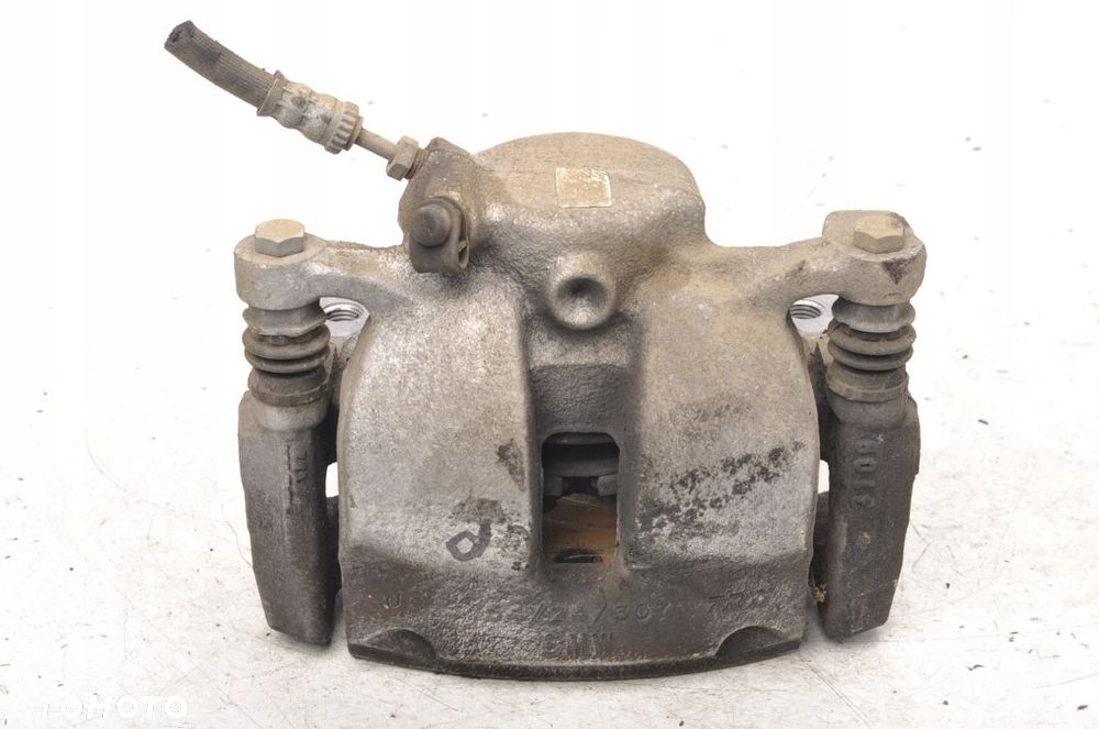 BMW X2 F39 1.5 T ZACISK HAMULCOWY PRAWY PRZÓD - 1