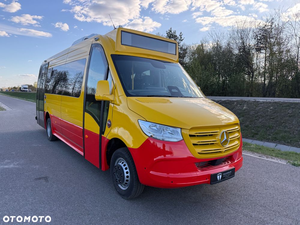 Mercedes-Benz Sprinter 517 - 1