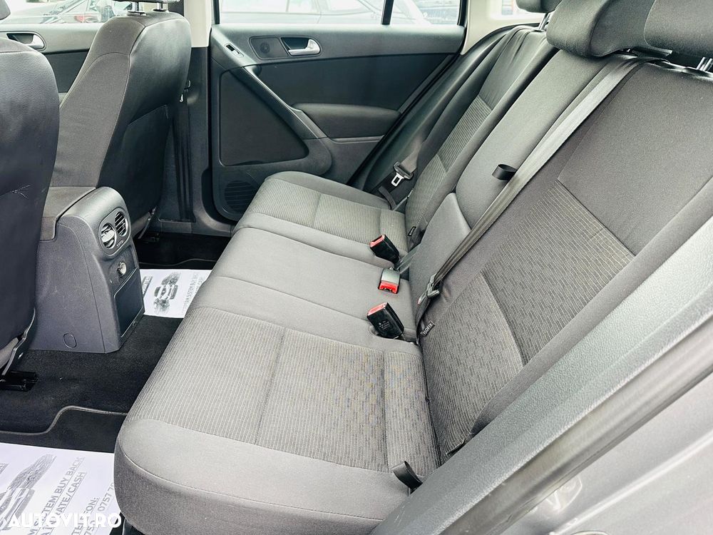 Volkswagen Tiguan 2.0 TDI DPF BlueMotion Technology Trend & Fun - 11